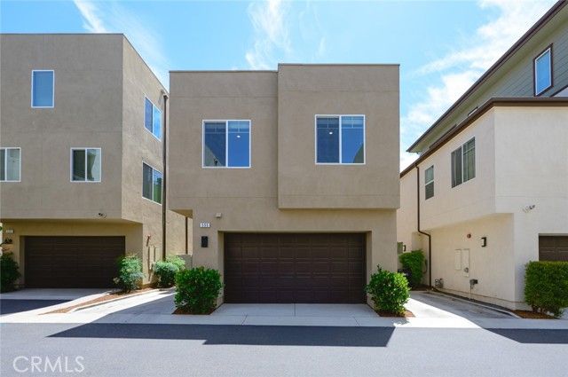 595 Cultivate, Irvine, CA 92618