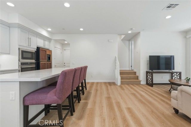 595 Cultivate, Irvine, CA 92618