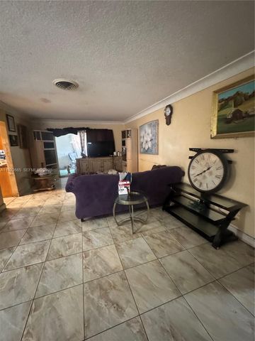 2231 NW 43rd Ter, Lauderhill, FL 33313