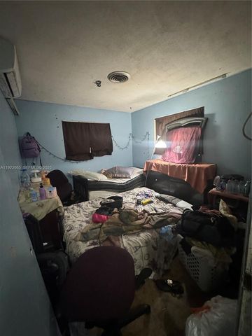 2231 NW 43rd Ter, Lauderhill, FL 33313