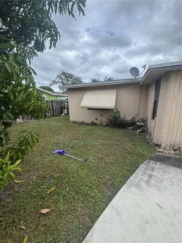 2231 NW 43rd Ter, Lauderhill, FL 33313