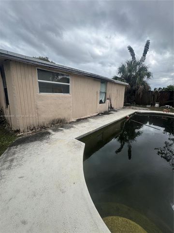 2231 NW 43rd Ter, Lauderhill, FL 33313