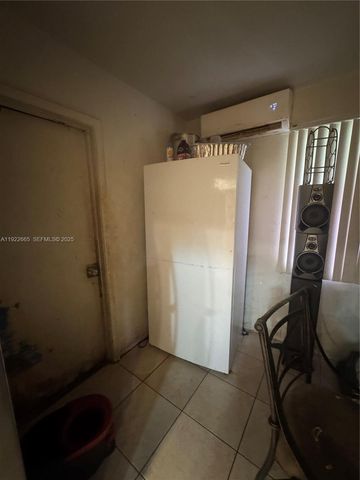 2231 NW 43rd Ter, Lauderhill, FL 33313