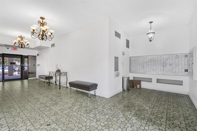 1465 NE 123rd St 416, North Miami, FL 33161