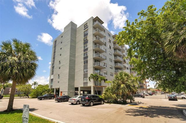 1465 NE 123rd St 416, North Miami, FL 33161