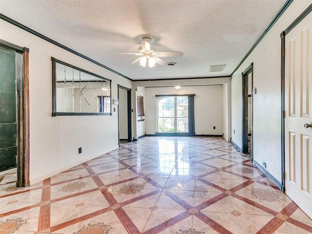 327 SE 46th Street, Oklahoma City, OK 73129