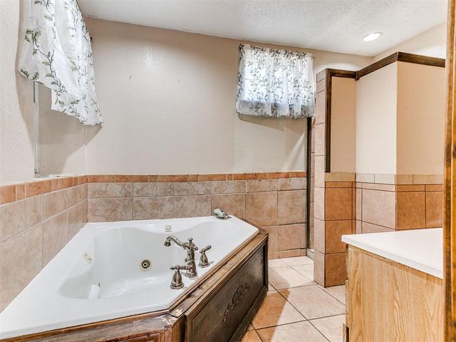 327 SE 46th Street, Oklahoma City, OK 73129