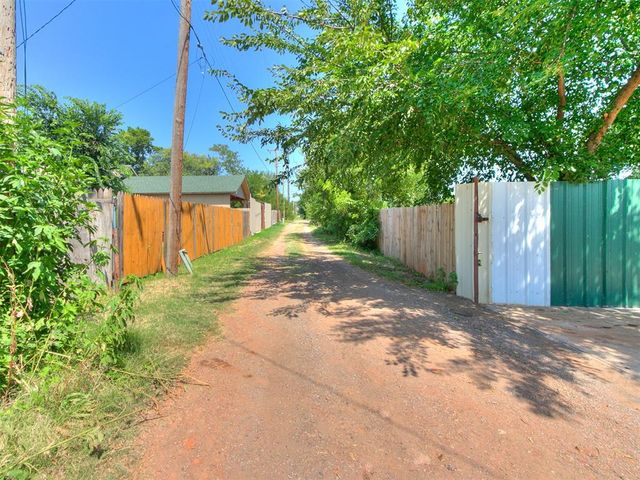 327 SE 46th Street, Oklahoma City, OK 73129