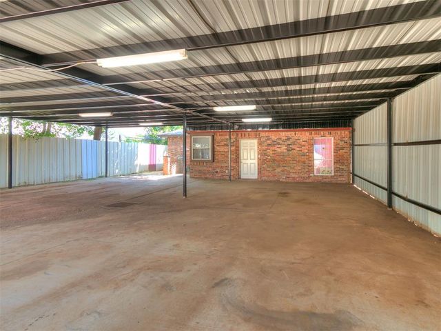 327 SE 46th Street, Oklahoma City, OK 73129