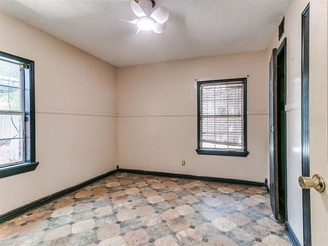 327 SE 46th Street, Oklahoma City, OK 73129