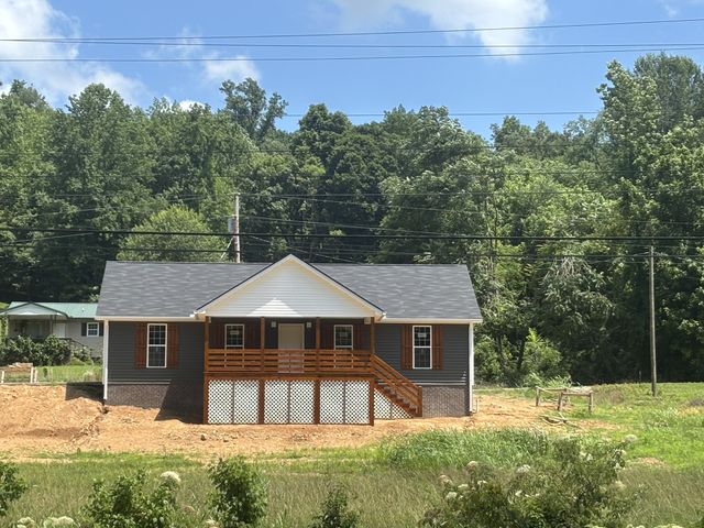 226 Lanier Private Ln, Pulaski, TN 38478