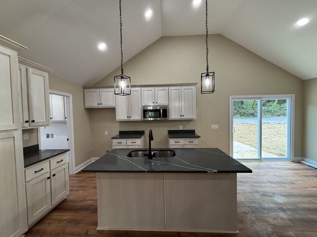 226 Lanier Private Ln, Pulaski, TN 38478