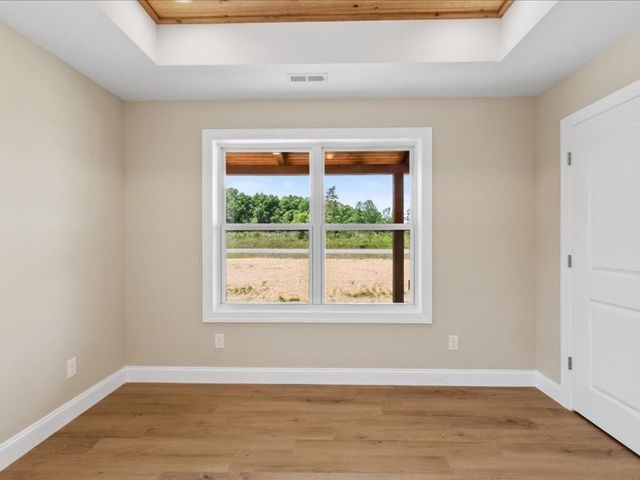 1461 Little Swan Creek, Hohenwald, TN 38462