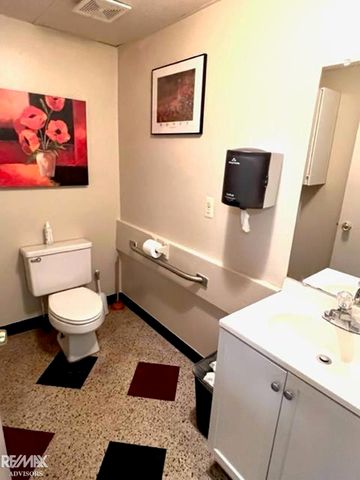 1705 Gratiot Boulevard, Marysville, MI 48040