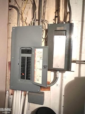 1705 Gratiot Boulevard, Marysville, MI 48040