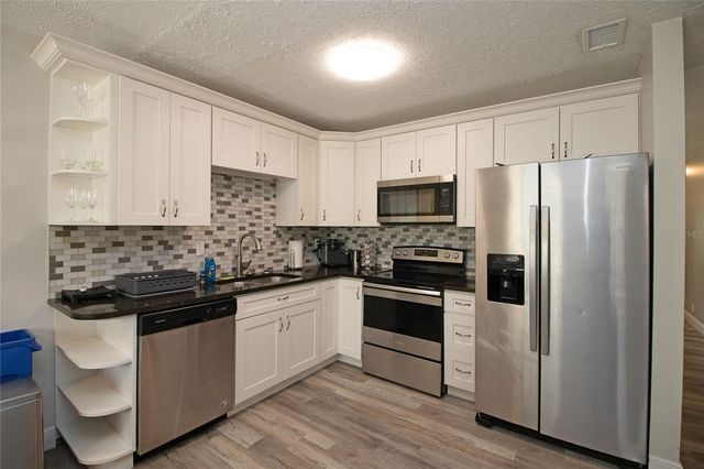1635 GLADYS STREET 2, Largo, FL 33774