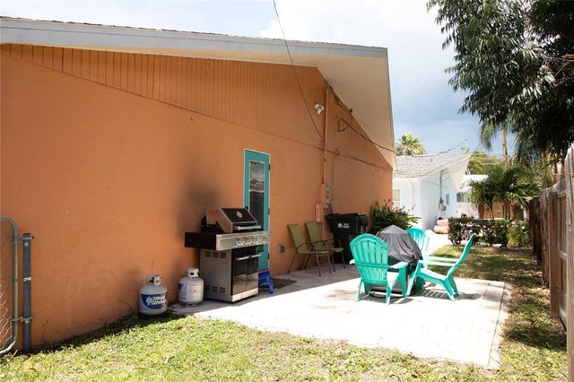 1635 GLADYS STREET 2, Largo, FL 33774