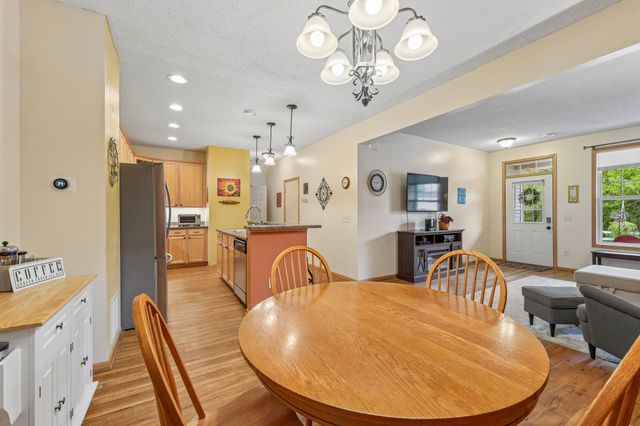 15588 Emerald Drive N 6, Hugo, MN 55038