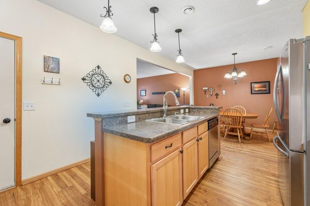 15588 Emerald Drive N 6, Hugo, MN 55038