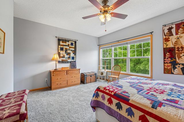 15588 Emerald Drive N 6, Hugo, MN 55038