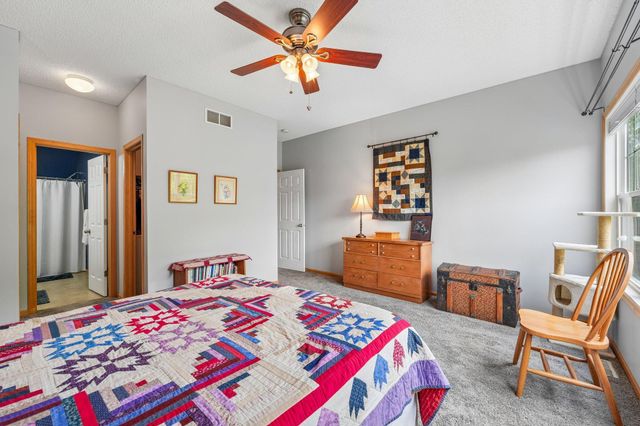 15588 Emerald Drive N 6, Hugo, MN 55038