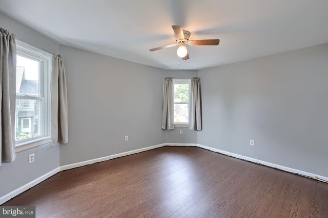 44 N LOCUST ST, Palmyra, PA 17078