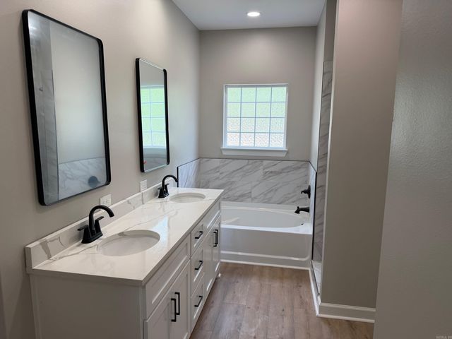 36 Deer Creek Drive, Sherwood, AR 72120