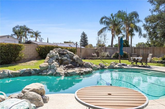 7116 Jolynn Street, Bakersfield, CA 93308