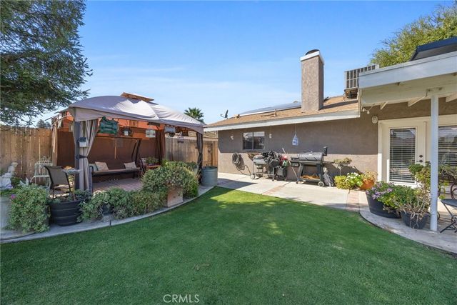 7116 Jolynn Street, Bakersfield, CA 93308