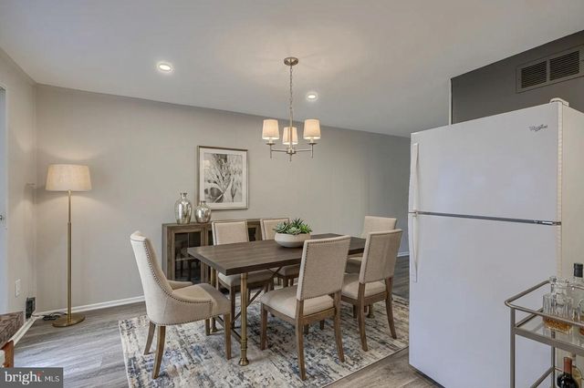 2044 LARKHALL RD, Dundalk, MD 21222