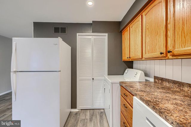 2044 LARKHALL RD, Dundalk, MD 21222
