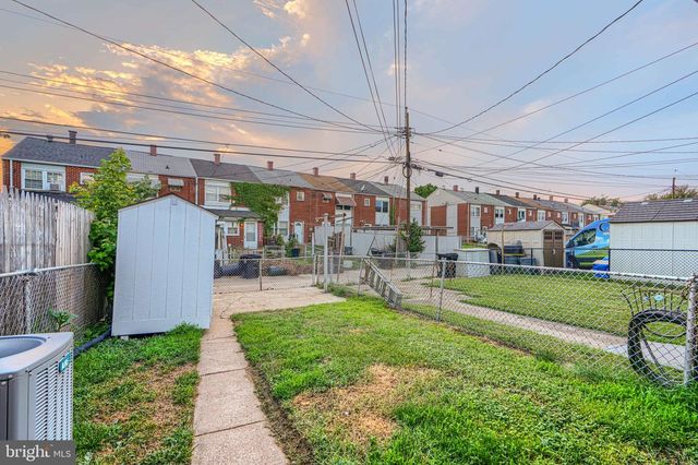 2044 LARKHALL RD, Dundalk, MD 21222