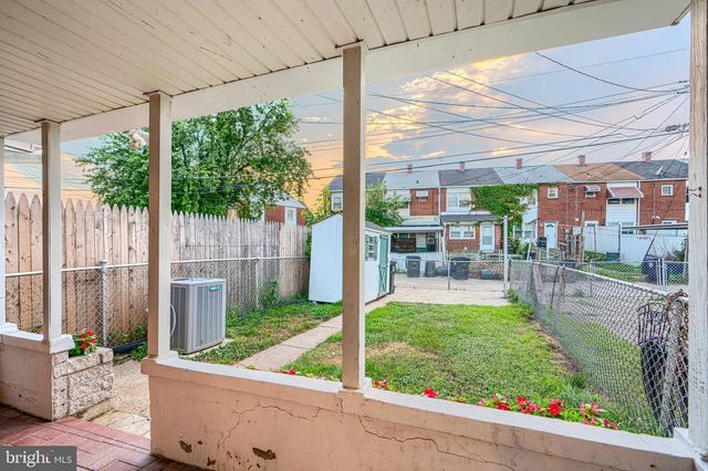 2044 LARKHALL RD, Dundalk, MD 21222