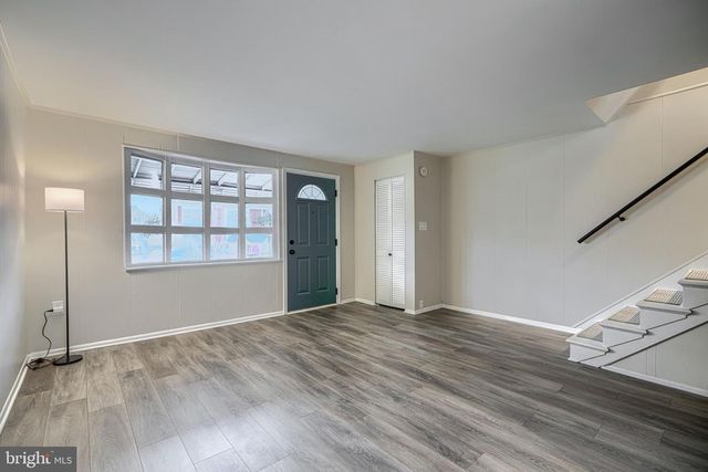 2044 LARKHALL RD, Dundalk, MD 21222