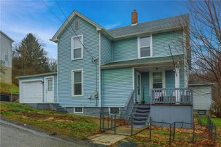 501 Summit Ave, Ellwood City, PA 16117