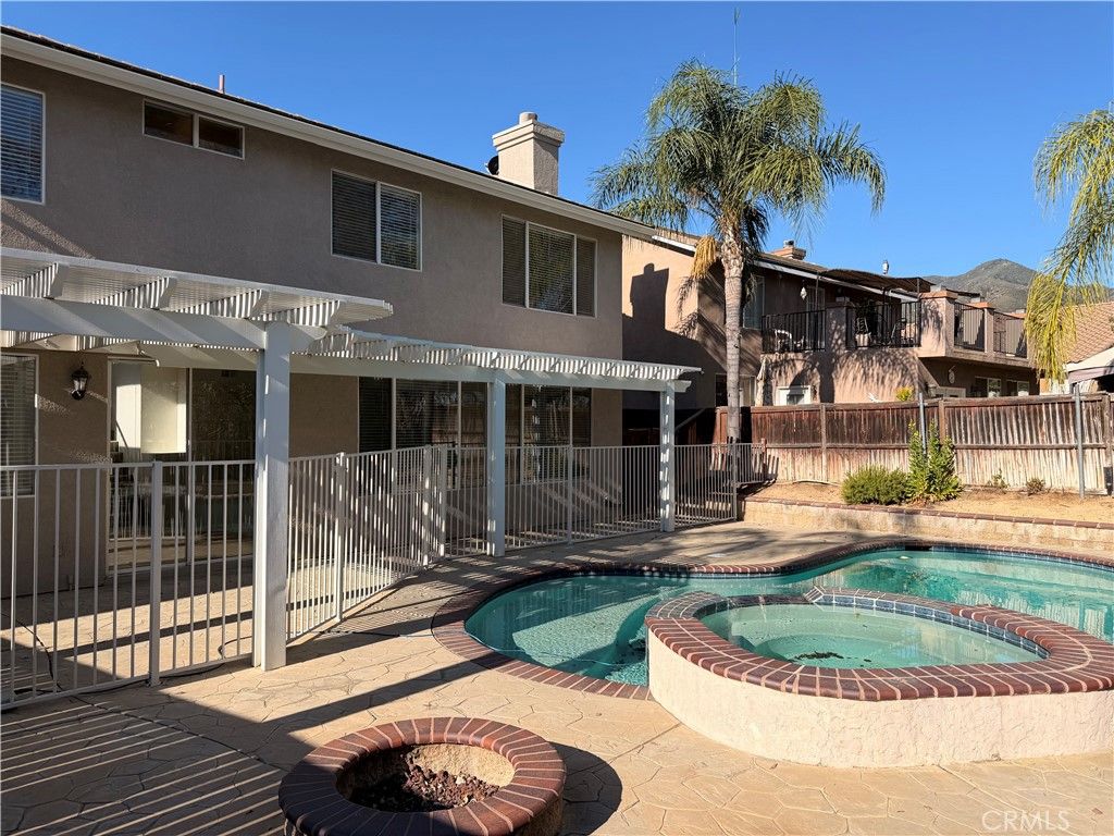 Image 2 of property listing at 13514 Fairfield, Corona, CA 92883