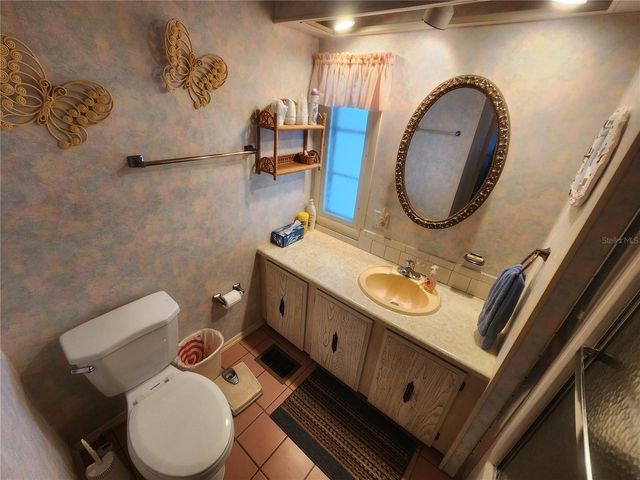 808 53RD AVENUE E 234, Bradenton, FL 34203