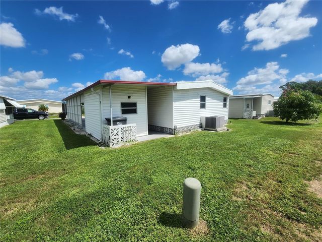 808 53RD AVENUE E 234, Bradenton, FL 34203