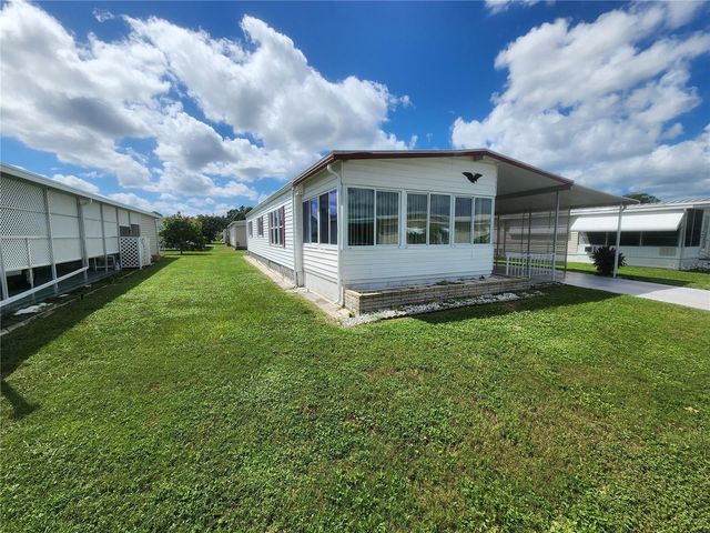 808 53RD AVENUE E 234, Bradenton, FL 34203