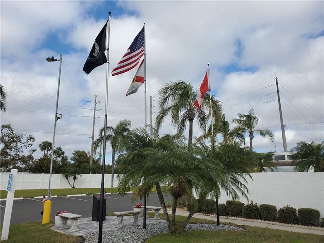 808 53RD AVENUE E 234, Bradenton, FL 34203