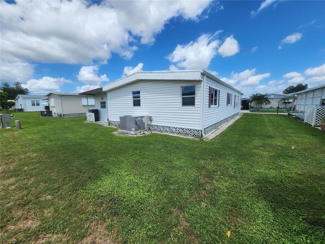 808 53RD AVENUE E 234, Bradenton, FL 34203