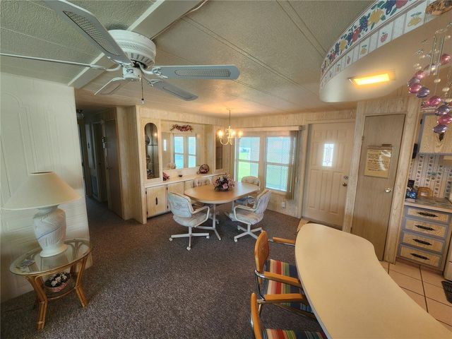 808 53RD AVENUE E 234, Bradenton, FL 34203