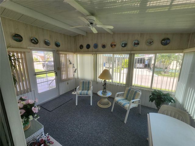 808 53RD AVENUE E 234, Bradenton, FL 34203