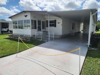 808 53RD AVENUE E 234, Bradenton, FL 34203