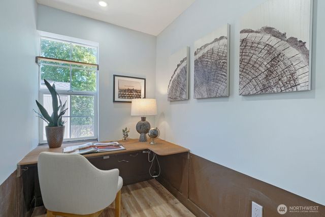 6322 18th Avenue SW, Seattle, WA 98106