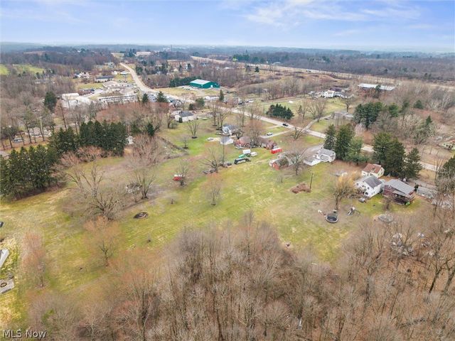 9687 South Avenue, Poland, OH 44514