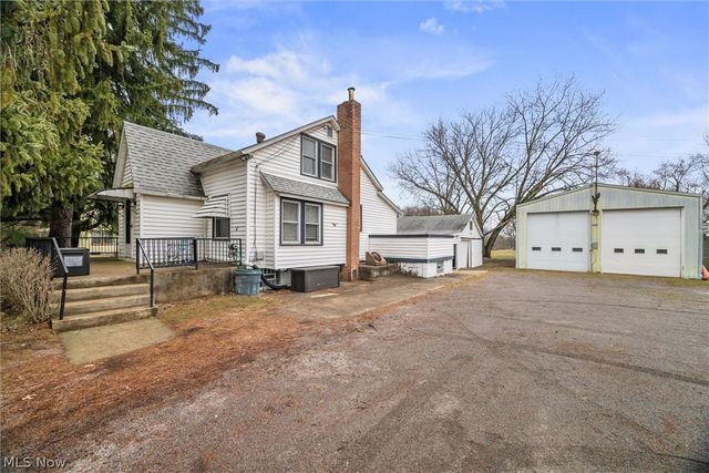 9687 South Avenue, Poland, OH 44514