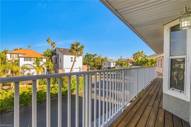 7749 Victoria Cove CT, Fort Myers, FL 33908