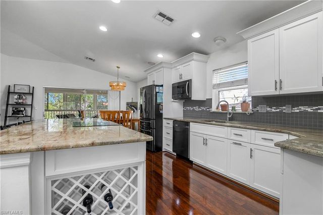 7749 Victoria Cove CT, Fort Myers, FL 33908