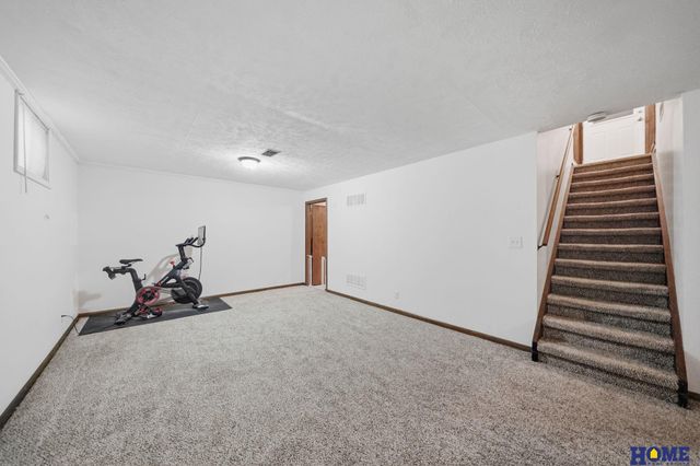3751 Spruce Street, Lincoln, NE 68516
